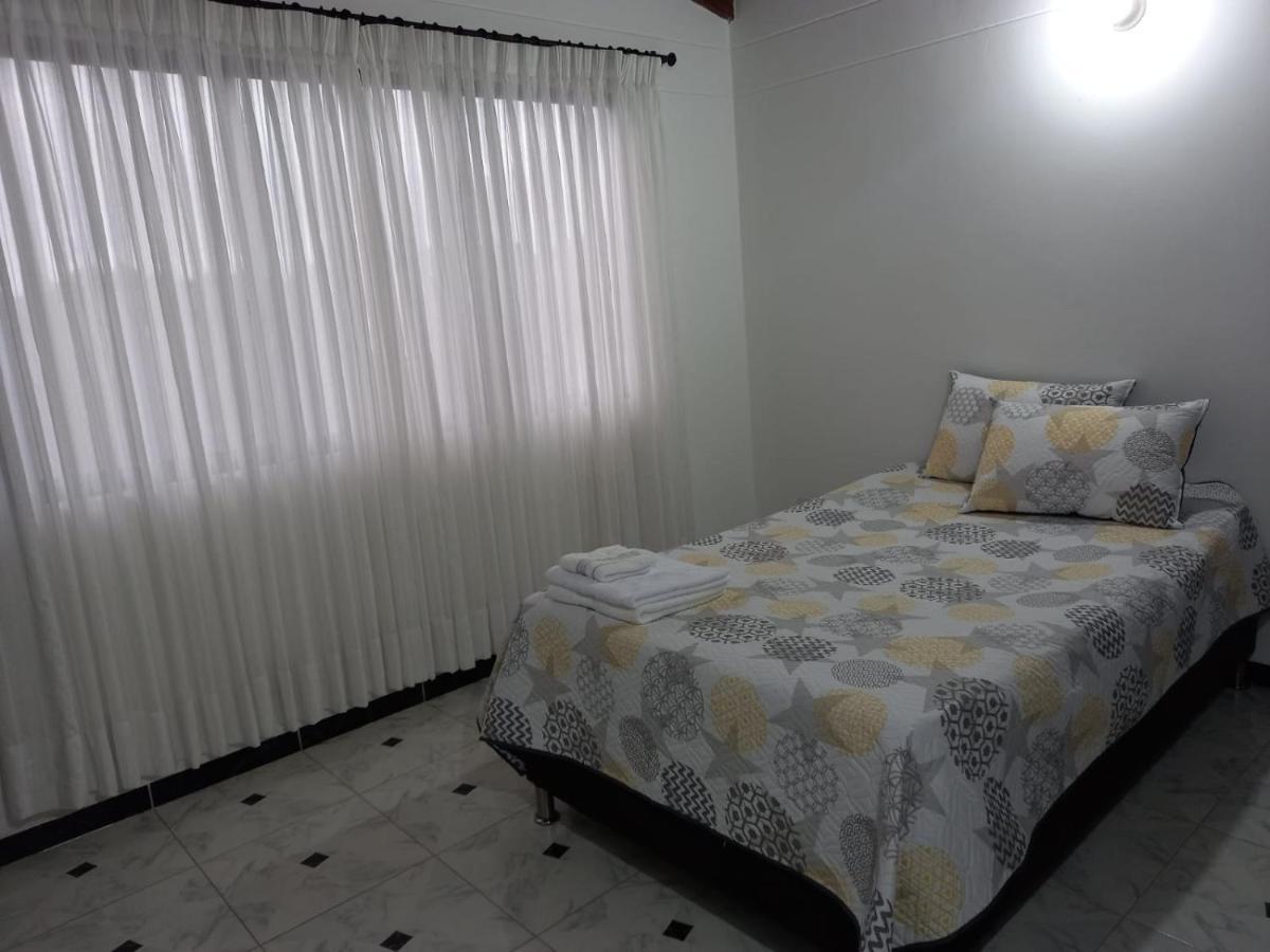 Appartamento Apartamento en Guatapé Esterno foto